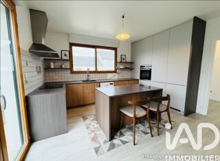  Maison  vendre 8 pices 162 m