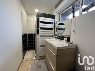  Maison  vendre 5 pices 185 m