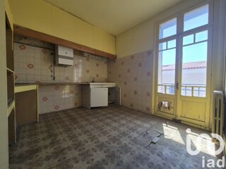  Immeuble  vendre 275 m