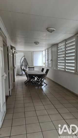  Immeuble � vendre 240 m�