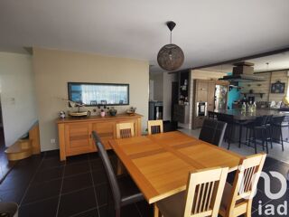  Villa � vendre 8 pi�ces 200 m�