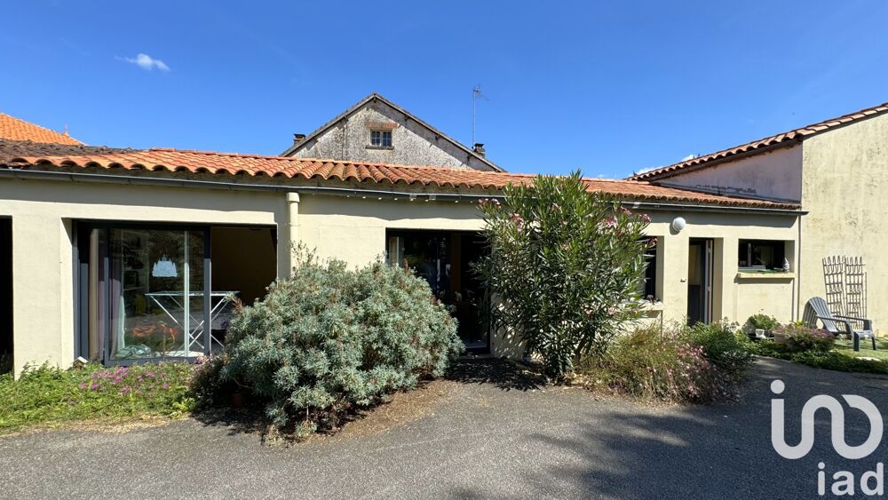 Vente Immeuble Vente Immeuble 265 m&sup2; Fontenay-le-comte