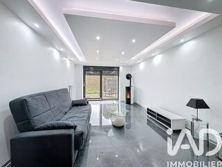  Maison � vendre 10 pi�ces 250 m�