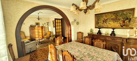   Vente Maison traditionnelle 8 pi�ces Maison - 8 pi�ce(s) - 147 m�