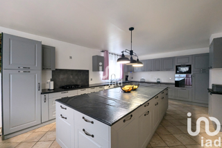  Maison � vendre 7 pi�ces 215 m�