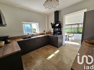  Maison  vendre 10 pices 180 m