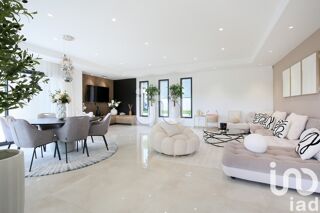  Villa  vendre 6 pices 225 m