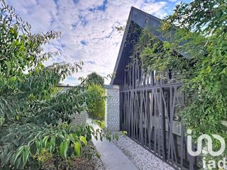  Maison  vendre 8 pices 220 m