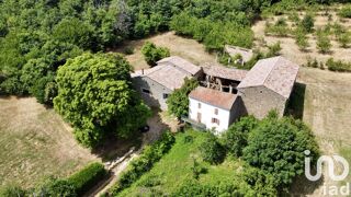  Maison � vendre 6 pi�ces 215 m�