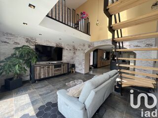  Maison � vendre 9 pi�ces 360 m�