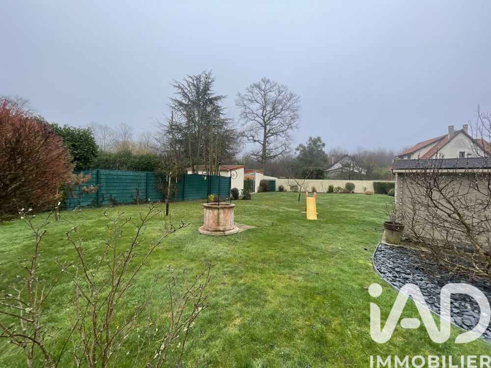 � vendre  Maison Villecresnes (94440)