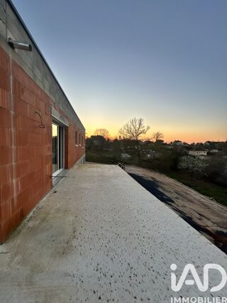  Maison � vendre 4 pi�ces 145 m�