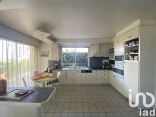  Maison � vendre 10 pi�ces 215 m�