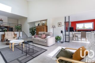  Villa  vendre 6 pices 165 m