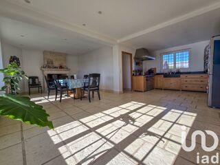  Maison � vendre 8 pi�ces 238 m�