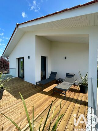  Villa � vendre 7 pi�ces 220 m�