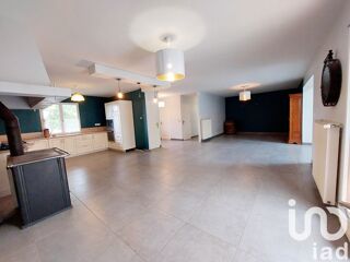  Maison  vendre 6 pices 180 m