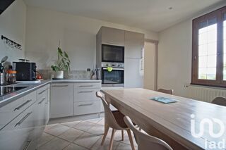  Maison  vendre 6 pices 130 m