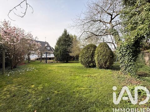   Vente Maison/villa 7 pi�ces Maison - 7 pi�ce(s) - 181 m�