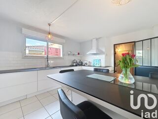  Maison  vendre 6 pices 216 m