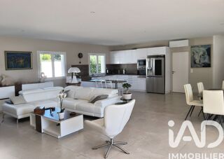  Maison  vendre 6 pices 140 m