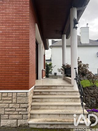  Maison � vendre 9 pi�ces 220 m�