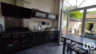  Maison  vendre 9 pices 208 m