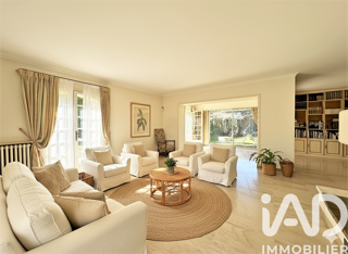  Maison � vendre 8 pi�ces 325 m�