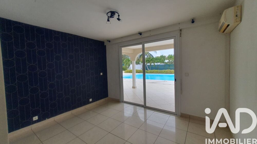 � vendre  Maison Sainte-Anne (97180)