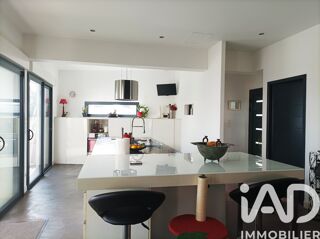  Villa � vendre 6 pi�ces 165 m�