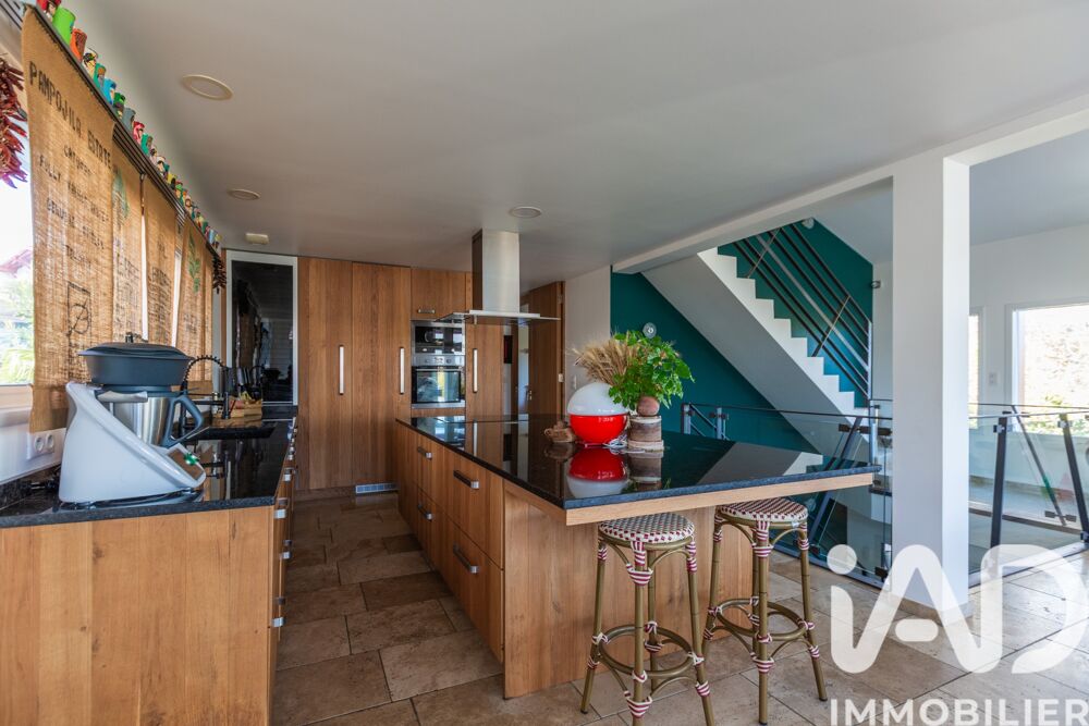 � vendre  Maison Bassussarry (64200)