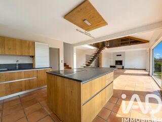  Villa � vendre 6 pi�ces 250 m�