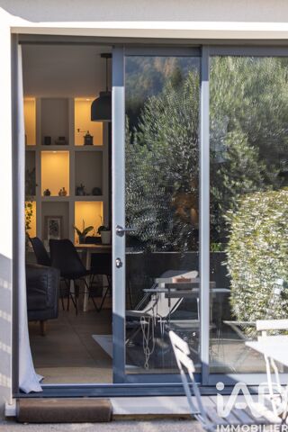  Appartement � vendre 3 pi�ces 94 m�