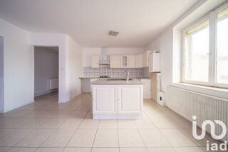  Immeuble � vendre 123 m�