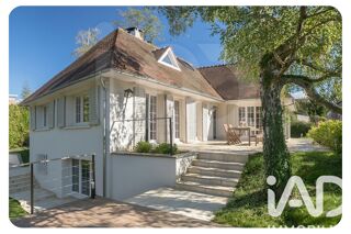  Maison � vendre 8 pi�ces 225 m�