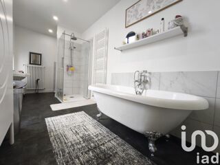  Maison � vendre 10 pi�ces 200 m�