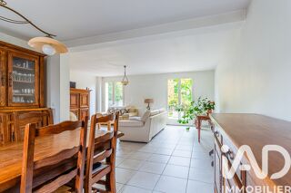  Maison � vendre 10 pi�ces 185 m�