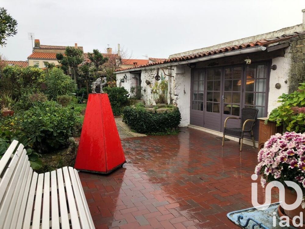 � vendre  Maison �le-d'Aix (17123)