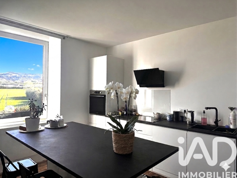   Vente Maison/villa 10 pi�ces Maison - 10 pi�ce(s) - 106 m�