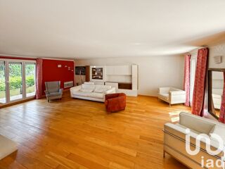  Maison � vendre 8 pi�ces 209 m�