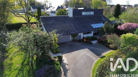   Vente Maison d'architecte 10 pi�ces Villa - 10 pi�ce(s) - 201 m�