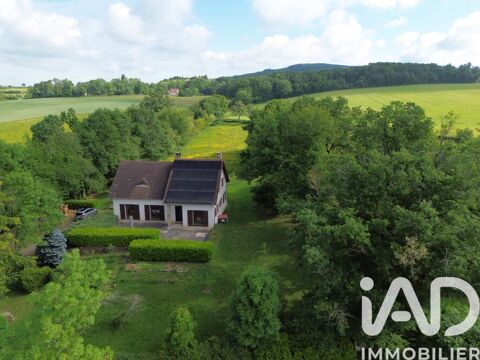   Vente Maison/villa 8 pi�ces Maison - 8 pi�ce(s) - 137 m�
