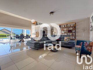  Maison � vendre 6 pi�ces 242 m�