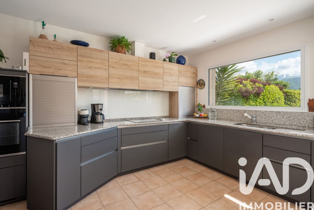 � vendre  Villa Meylan (38240)