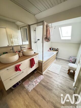  Maison � vendre 8 pi�ces 175 m�