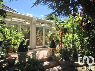  Maison  vendre 6 pices 205 m