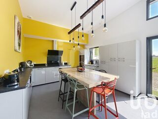  Maison  vendre 7 pices 165 m