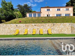  Maison � vendre 7 pi�ces 194 m�