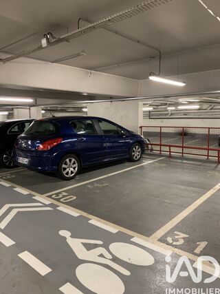  Parking / Garage � vendre 12 m�