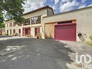  Maison  vendre 8 pices 238 m